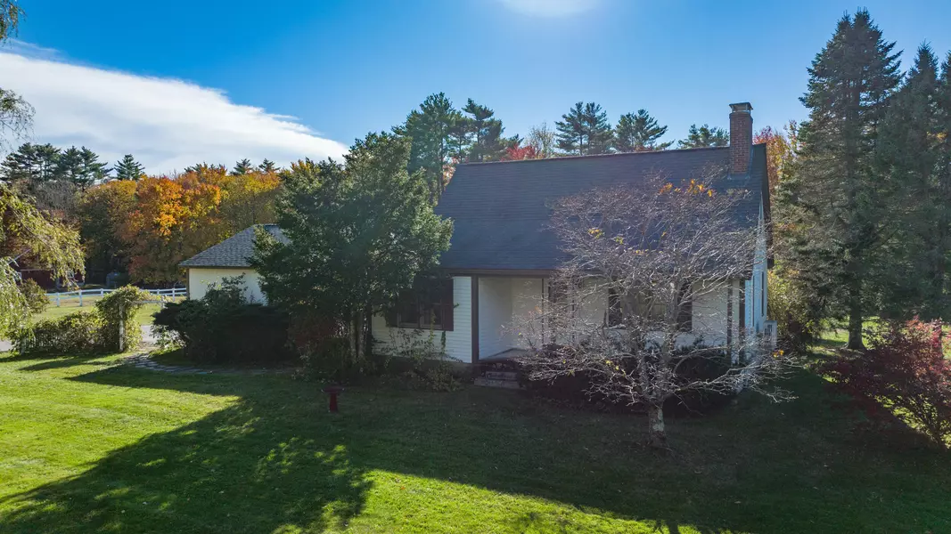 502 Gore RD, Alfred, ME 04002