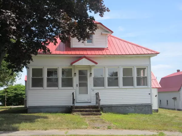 East Millinocket, ME 04430,23 Elm ST