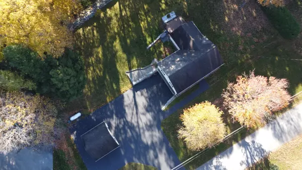 Oakland, ME 04963,31 Mayland ST