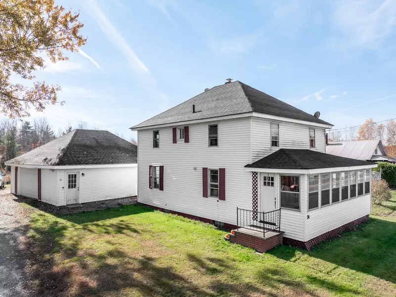 36 Lagrange RD, Howland, ME 04448