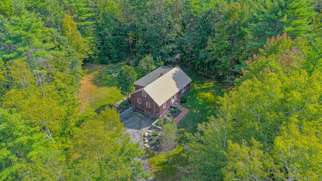 408 State Route 121, Otisfield, ME 04270