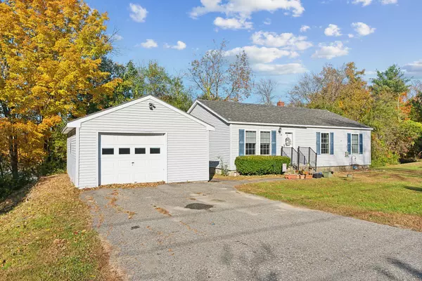 16 Asbury ST, Randolph, ME 04346