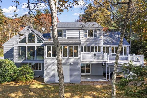 203 Youngs Point RD, Wiscasset, ME 04578