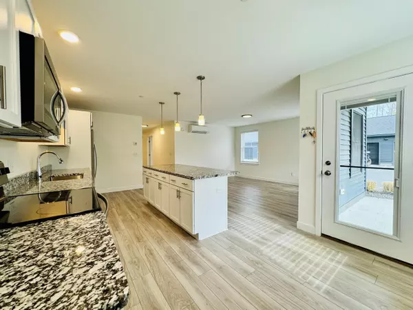 Scarborough, ME 04074,131 Scarborough Downs RD #103