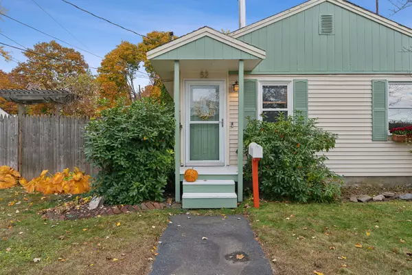 52 Hillcrest AVE, South Portland, ME 04106