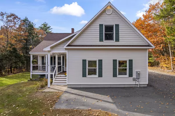 Topsham, ME 04086,57 Deer Run