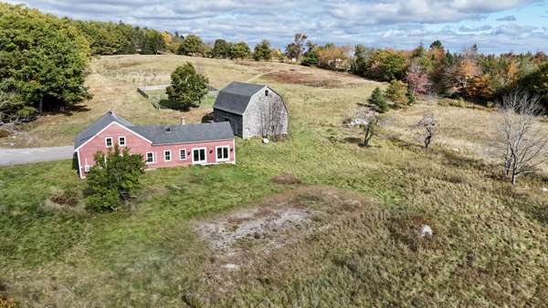 533 Range Road, Blue Hill, ME 04614