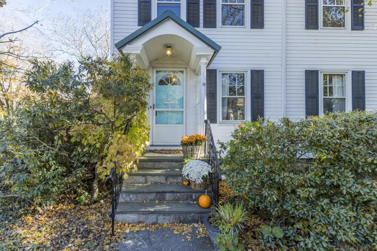 South Portland, ME 04106,98 Summit ST