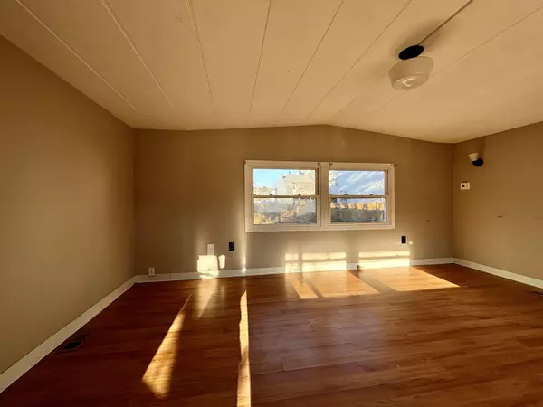 Lisbon, ME 04250,3 Park ST