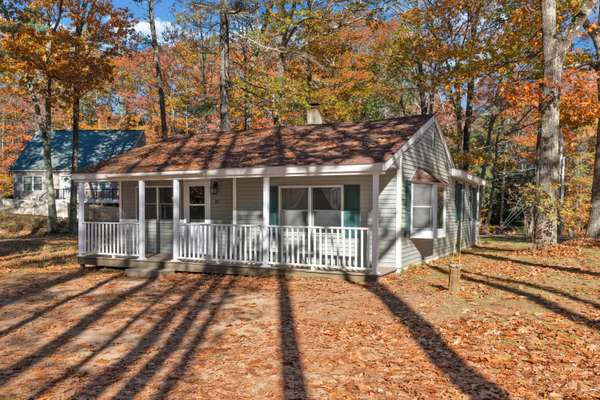 39 Triangle ST, Acton, ME 04001