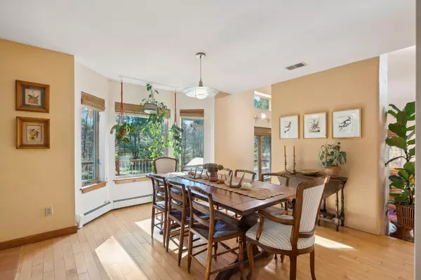 Freeport, ME 04032,6 Bishop Farm RD