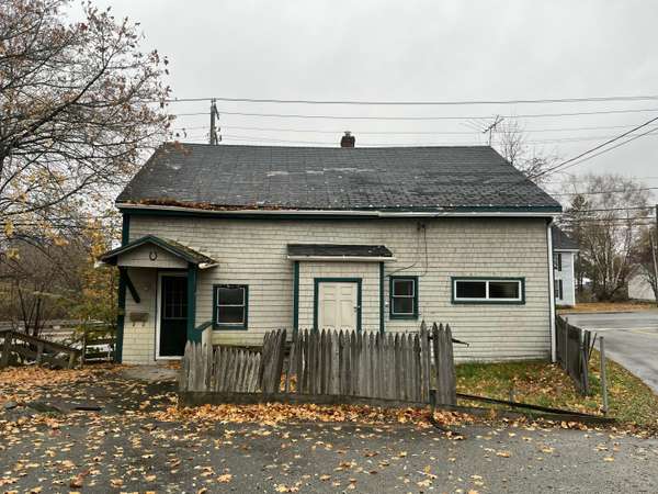 546 S Main ST, Brewer, ME 04412