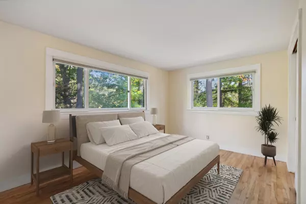 Freeport, ME 04032,137 Bow ST