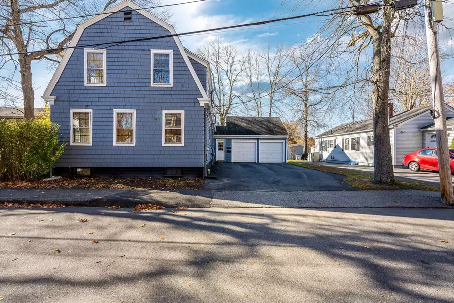 66 Green St EXT, Saco, ME 04072