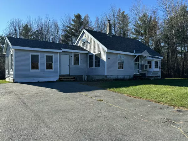 497 Hartland RD, Athens, ME 04912