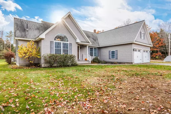 46 Longwood DR, Gardiner, ME 04345