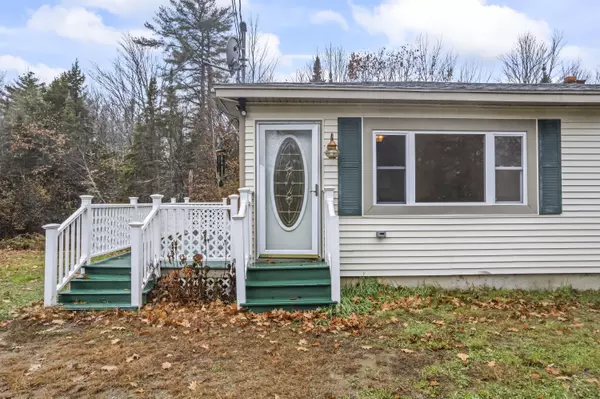 West Gardiner, ME 04345,86 W Ridge RD