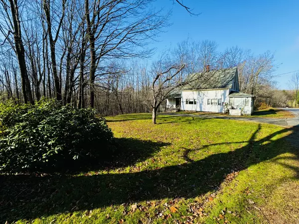 Saint Albans, ME 04971,46 Bigelow RD