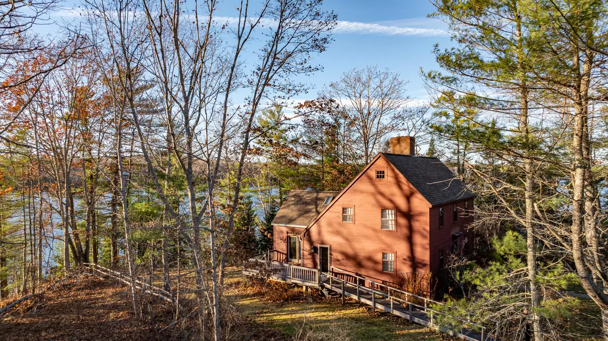 Orland, ME 04472,587 Castine RD