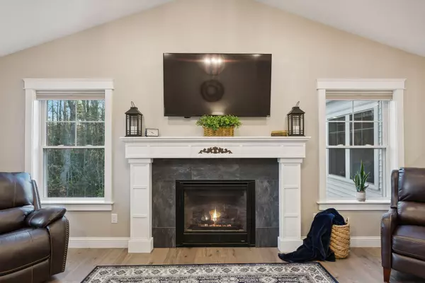 Scarborough, ME 04074,10 Theresa Masse LN