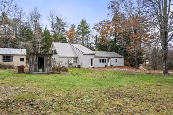 Whitefield, ME 04353,121 Hilton RD