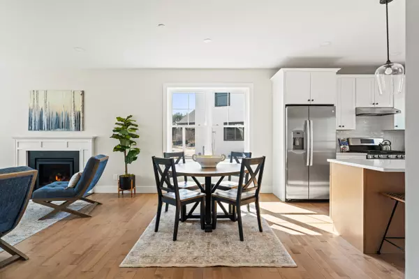 Portland, ME 04102,75 Owl's Nest RD