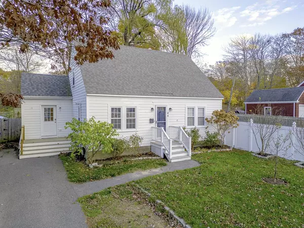 44 Providence AVE, South Portland, ME 04106