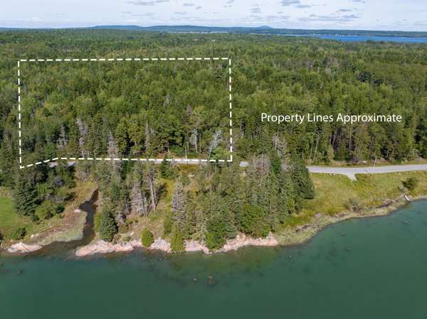 13-8 Fish Creek RD, Deer Isle, ME 04627