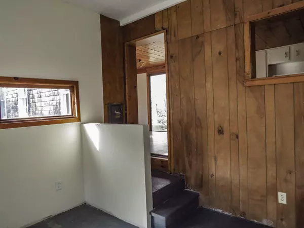 Freedom, ME 04941,227 Smithton RD