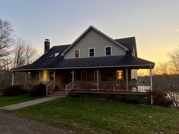 Cushing, ME 04563,104 Raccoon RD