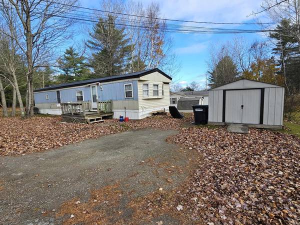 65 Karen CIR, Old Town, ME 04468