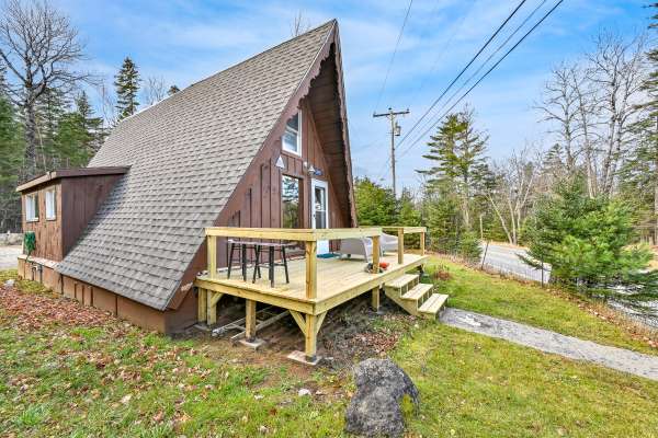 3035 Carrabassett DR, Carrabassett Valley, ME 04947