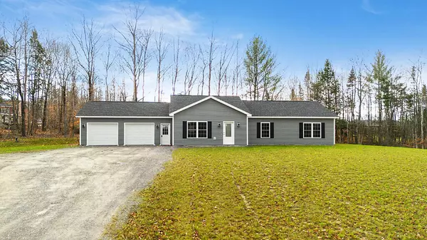 Sidney, ME 04330,41 May WAY