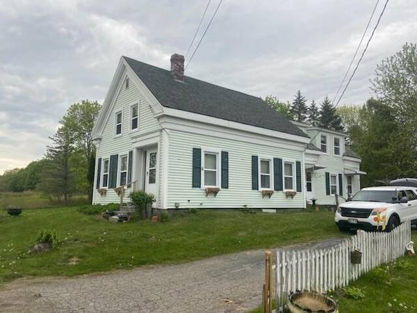 11 Nichols ST, Searsport, ME 04974