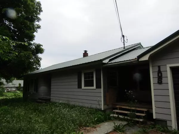 Atkinson, ME 04426,105 N Stagecoach RD