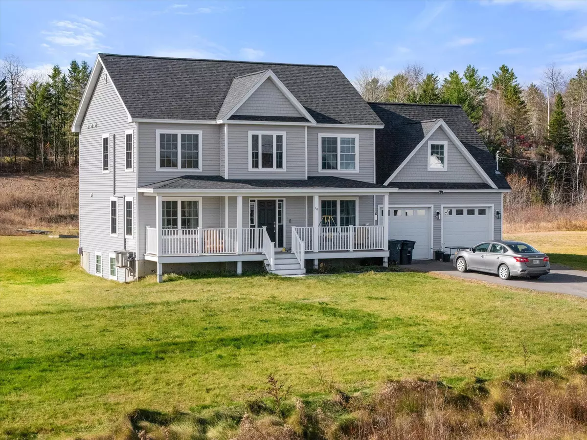 Hermon, ME 04401,18 Boxwood LN