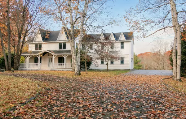 Kennebunk, ME 04043,350 Alewive RD