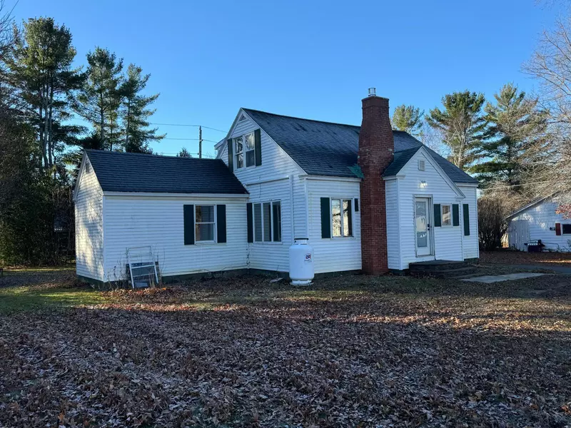 24 Cedar ST, Presque Isle, ME 04769