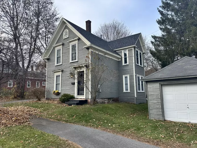 40 Kossuth ST, Bangor, ME 04401