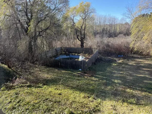 Presque Isle, ME 04769,238 Mcburnie RD