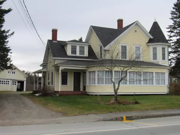 628 Main ST, Jackman, ME 04945