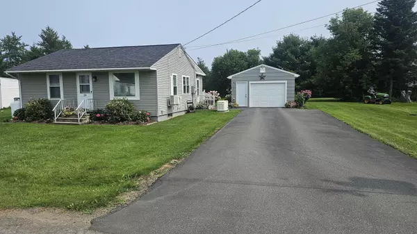 Fort Fairfield, ME 04742,10 Hunt ST