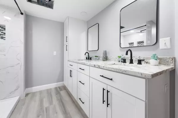 Brewer, ME 04412,1095 N Main ST