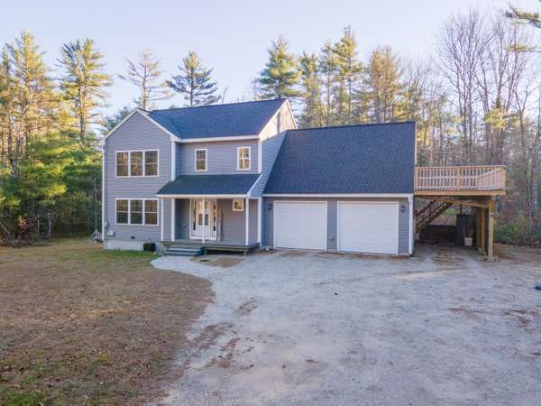 12 Moose DR, Limerick, ME 04048