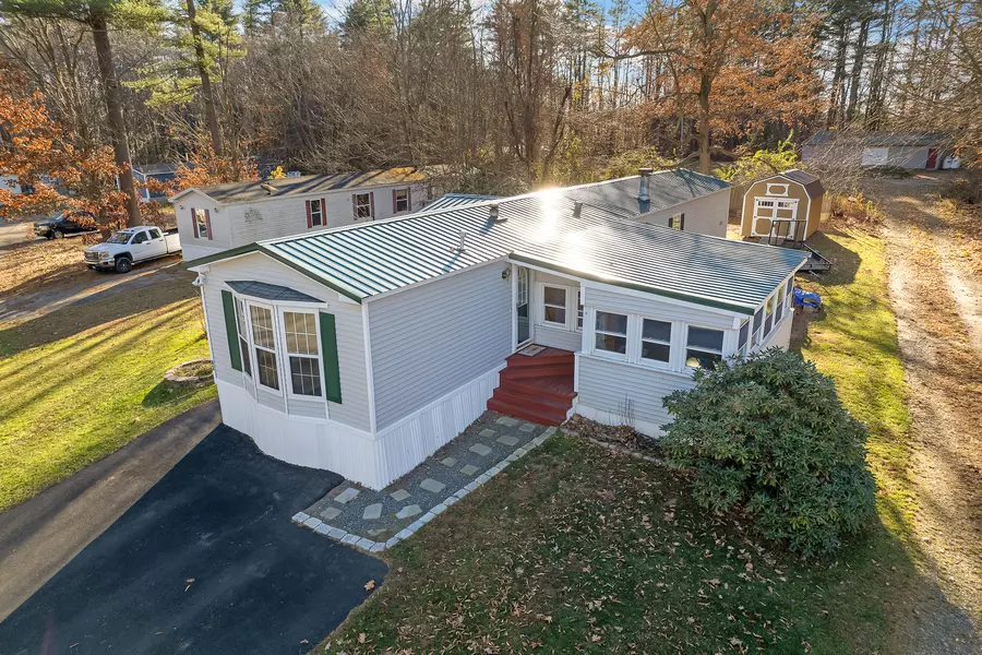 43 Imperial DR, Eliot, ME 03903