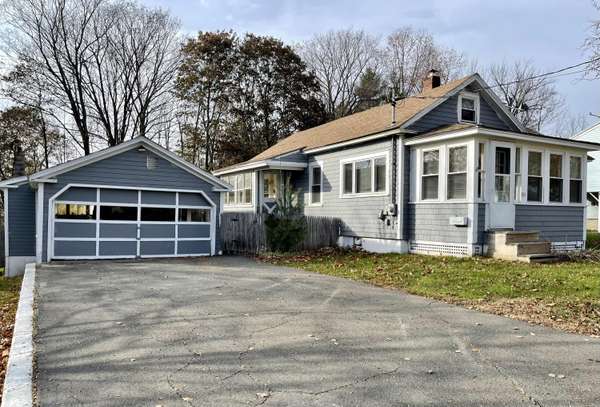 137 Autumn AVE, Dover-foxcroft, ME 04426