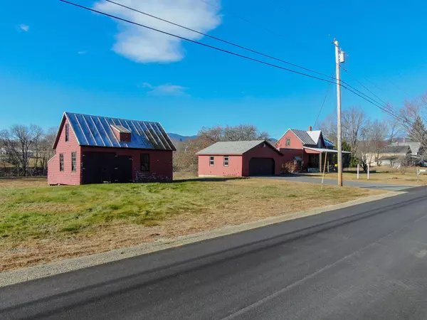 Kingfield, ME 04947,27 Riverside ST