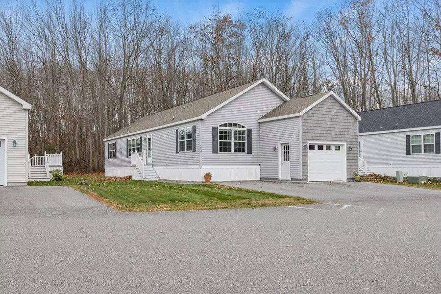 254 Cherry LN, Scarborough, ME 04074