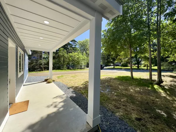 Calais, ME 04619,1 Downes ST