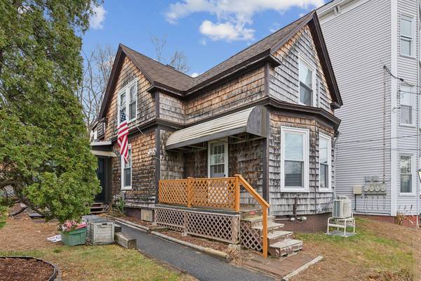 129 Second ST, Auburn, ME 04210